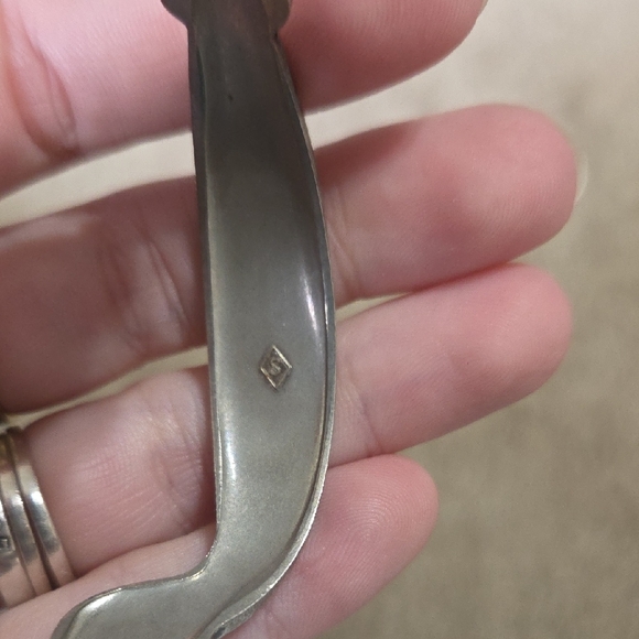 Silver Plated Snake Spring Hinged Bangle - Picture 7 of 7